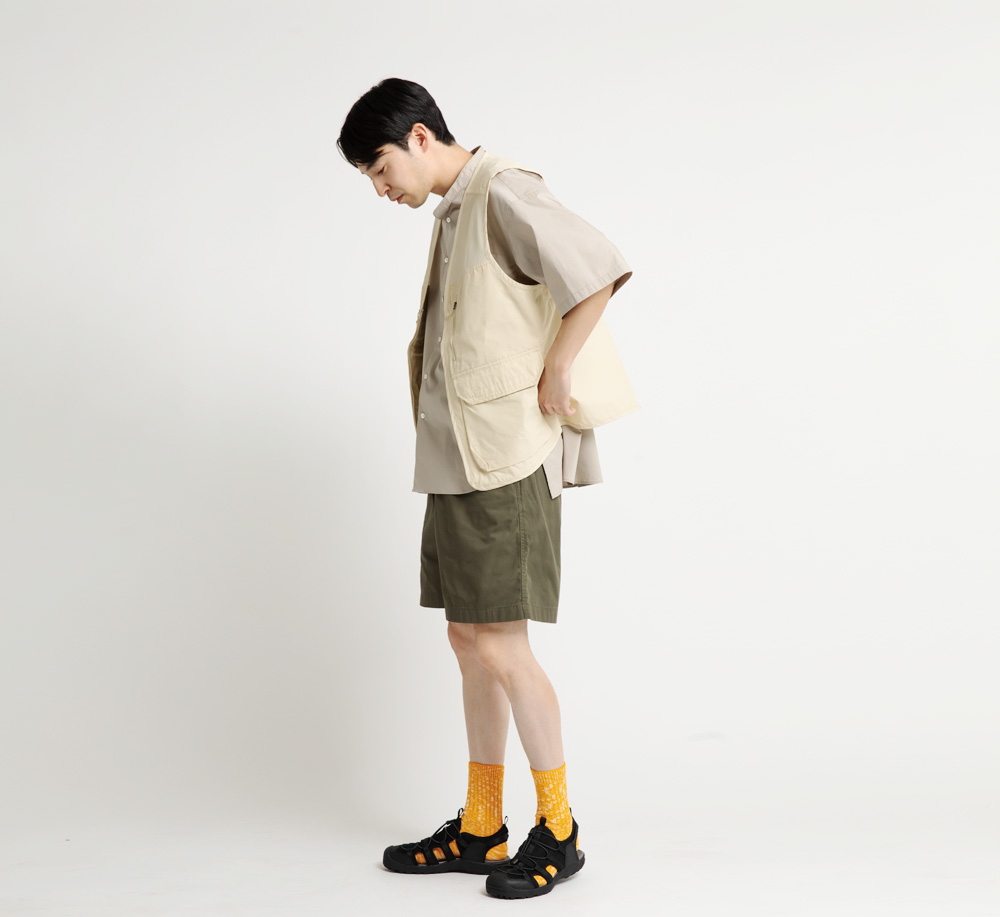 OAKS FIELDストラップサンダル