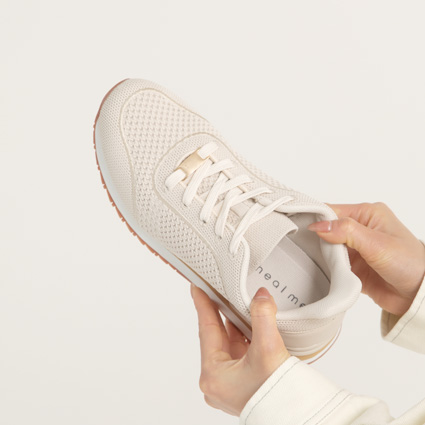 ニットアッパー